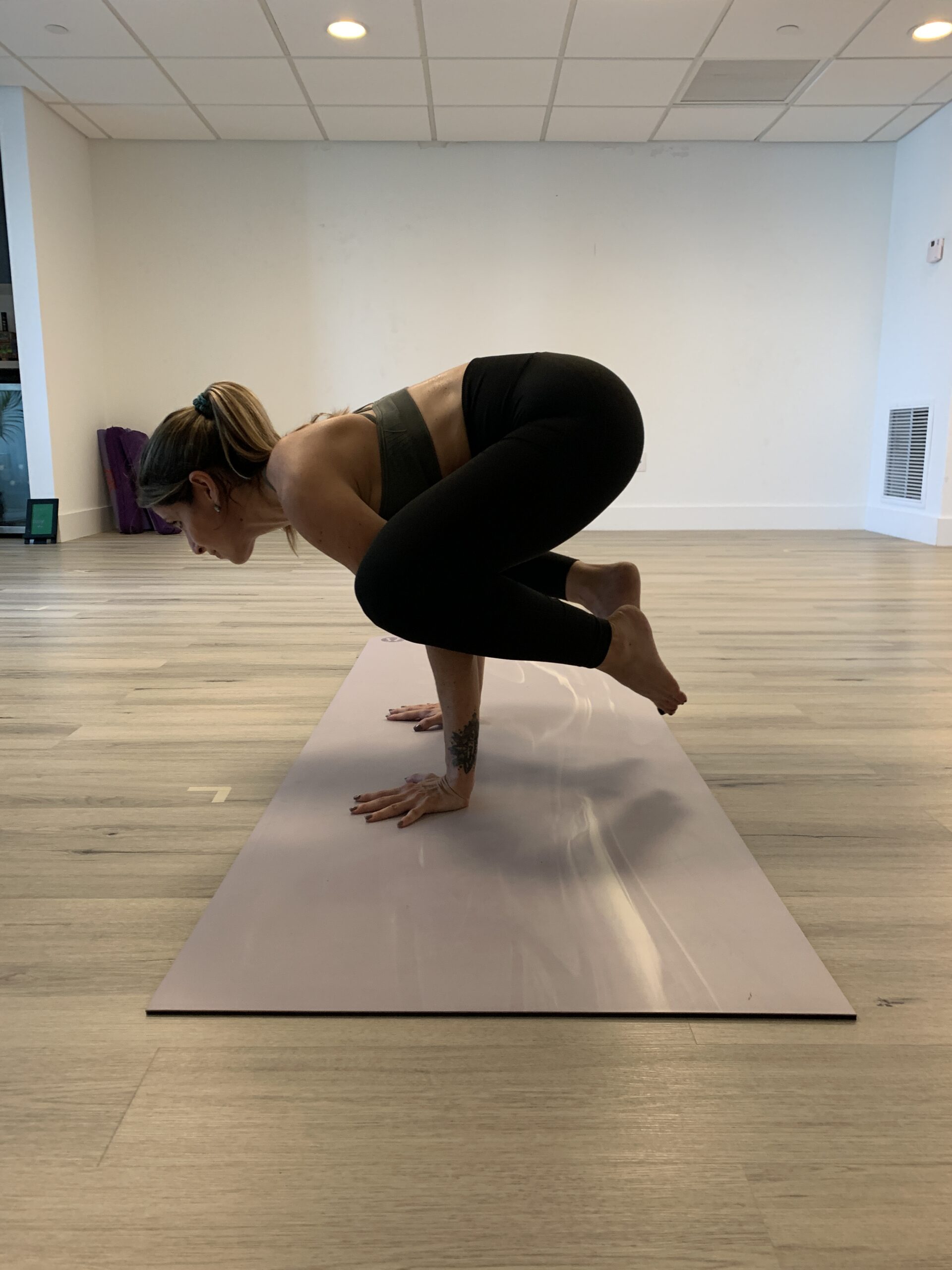 Minicurso Taller Postura del Cuervo - Image 5