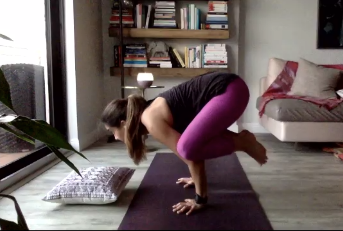 Minicurso Taller Postura del Cuervo - Image 6